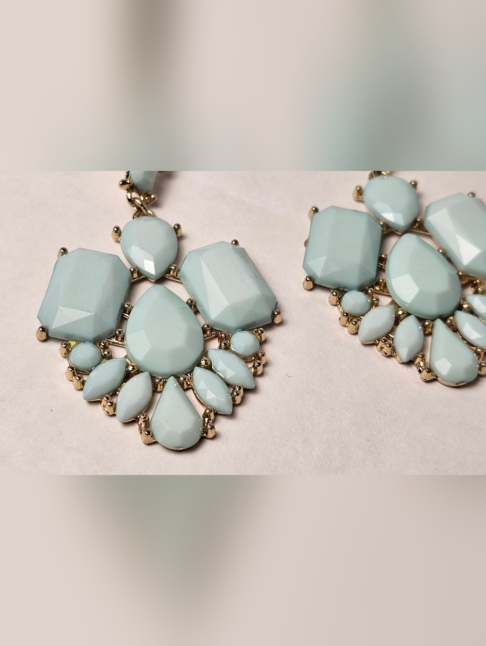 Dangle Earrings ■□ Gold Toned □■ Studded Blue Gem Stones - Picture 12 of 12